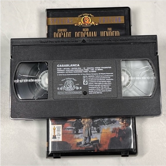 EUC Casablanca (1942) VHS - Picture 5 of 5